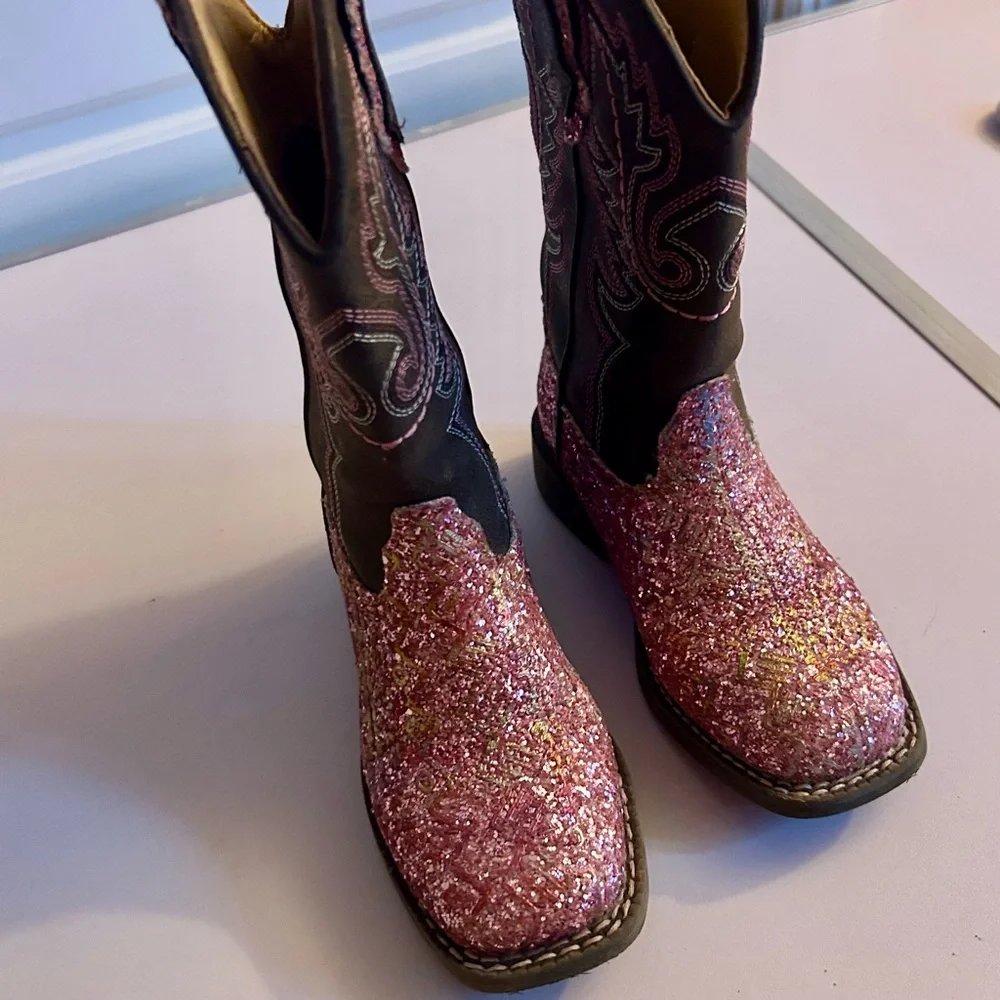 Roper sparkle shine